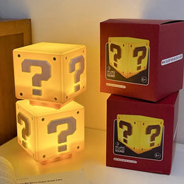 Estatua de Super Bro con punto de interrogación, figura de Anime con carga USB Kawaii, escultura de jugador multifunción, adorno de pared, decoración del hogar